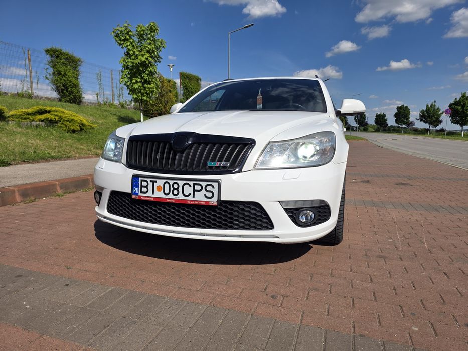 SKODA Octavia 2010 — imagine 2