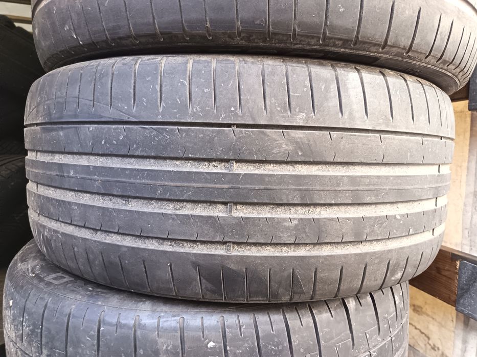 Anvelope vara 275 35 22 pirelli 2024