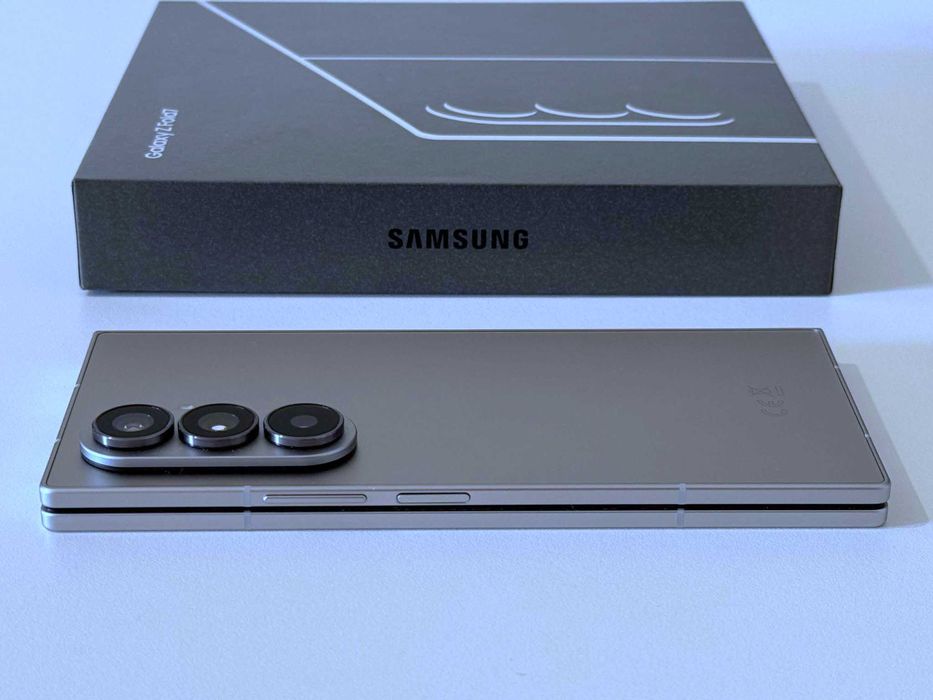 Бартер! Гаранция! Като НОВ! Samsung Galaxy Z Fold 7 512/12GB Silver Shadow (Сив)