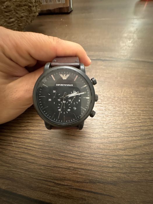 Часовник Emporio Armani AR1919