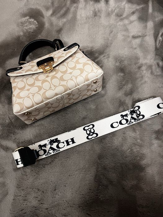 Кожена дамска чанта