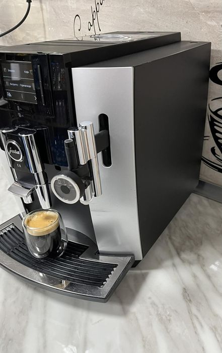 Кафеавтомат Jura E8