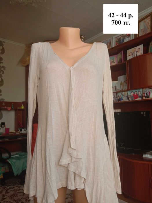 Женская одежда для девушки с размером 42-44