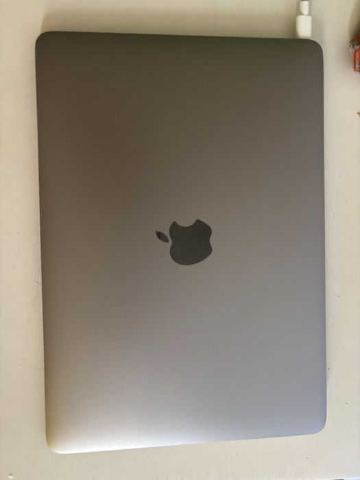 Macbook Retina 12, 8 RAM, 512 SSD