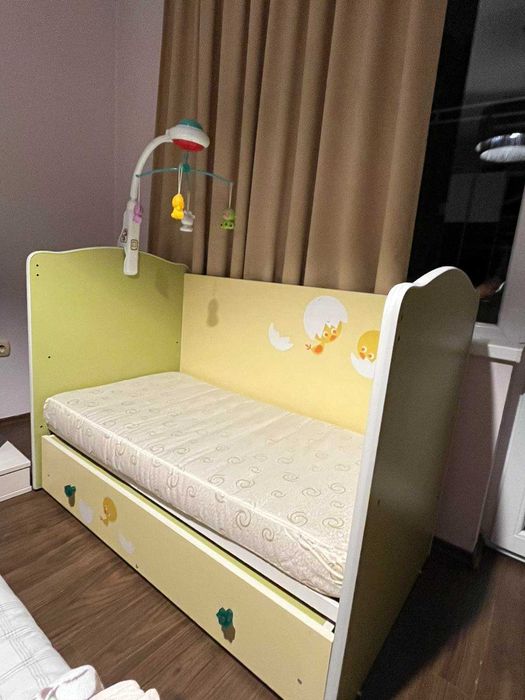 Бебешко легло с матрак+ подарък музикална играчка