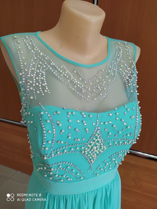 Продам платье для торжественного случая