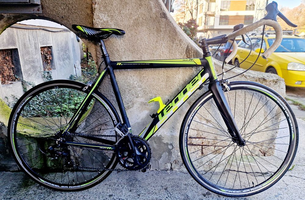 Шосеен Leader Run-Rv 28" БЕЗПЛАТНА ДОСТАВКА!