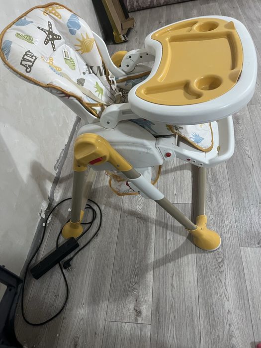 Стулчик для кормления