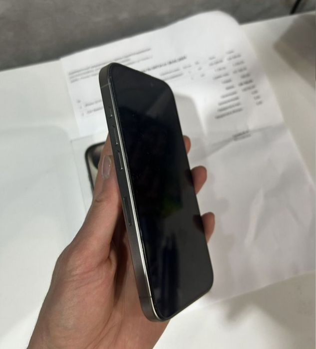 Айфон 15 Pro на 512