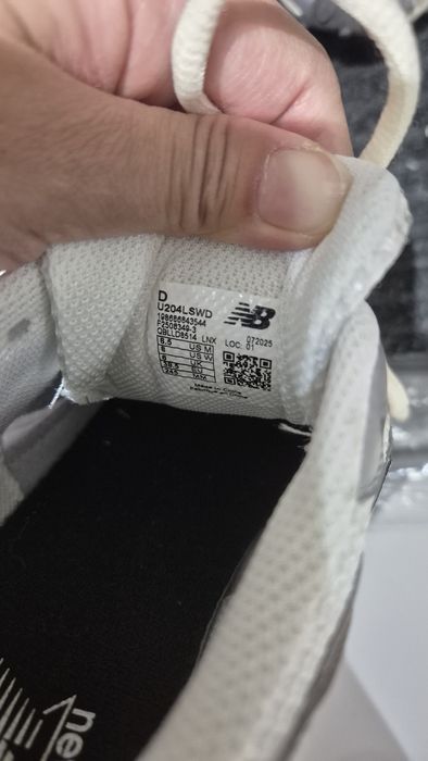 New Balance 204l