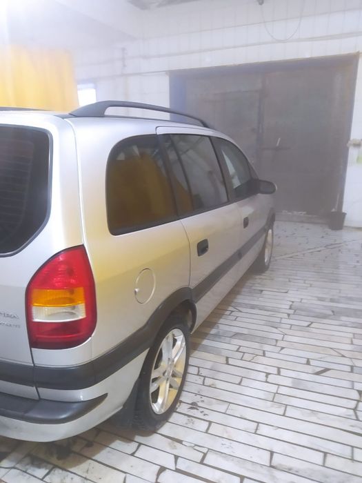 Прдам !!! Opel zafira 2002 года срочно.