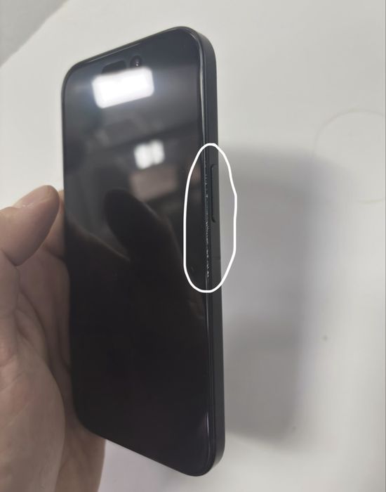 Продам айфон 15 на 128gb