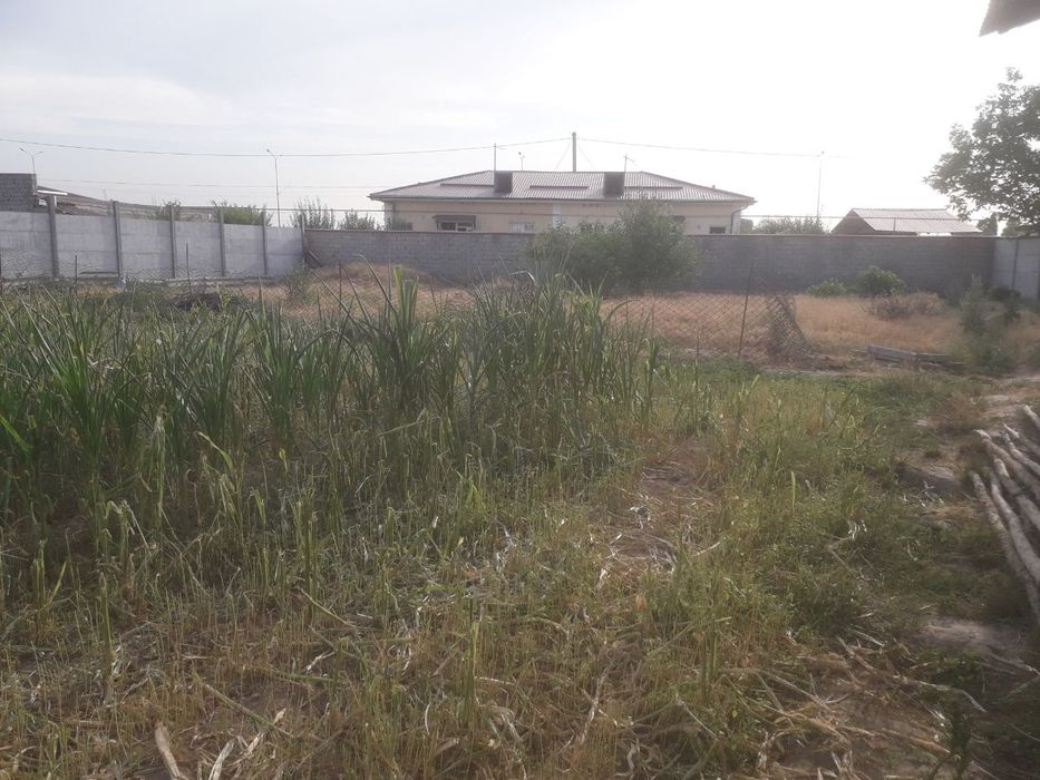 Участка сотилади