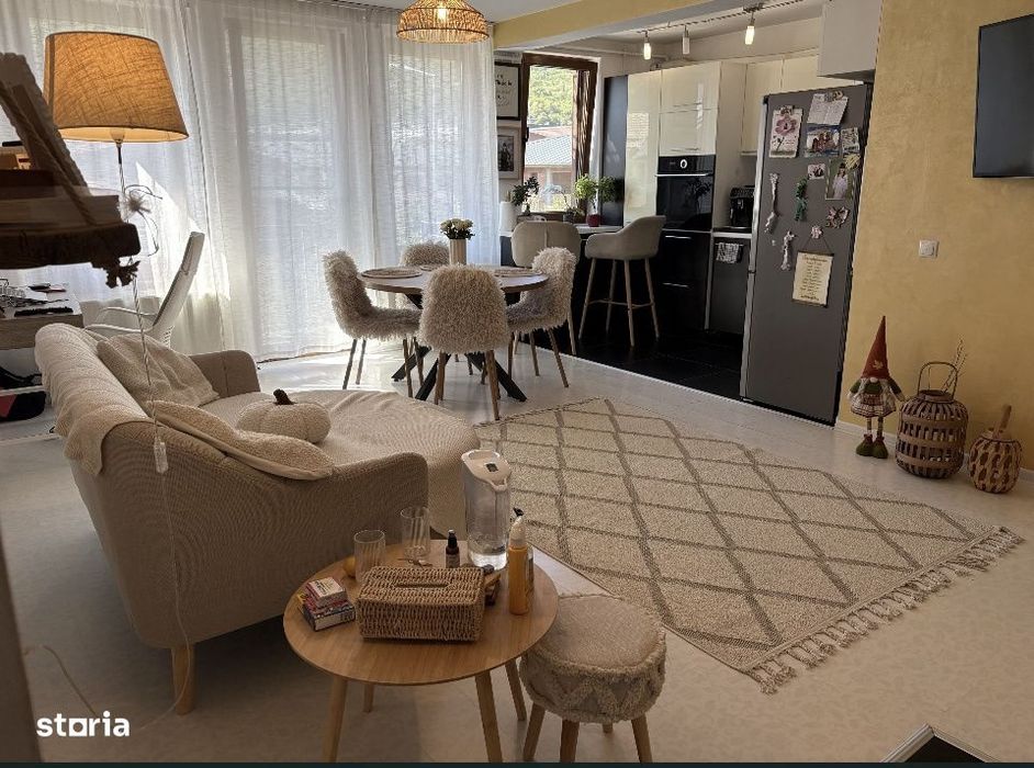 Apartament 3 camere, 64 mp + 2 balcoane , Parcare inclusa