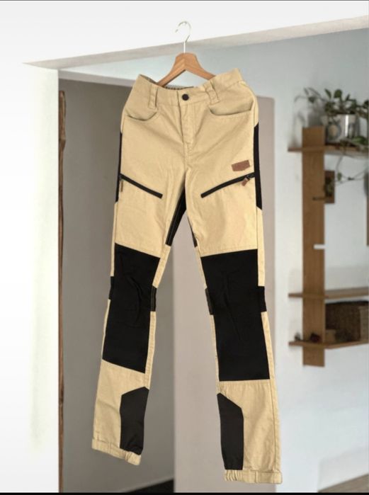 Pantaloni pentru drumetie S