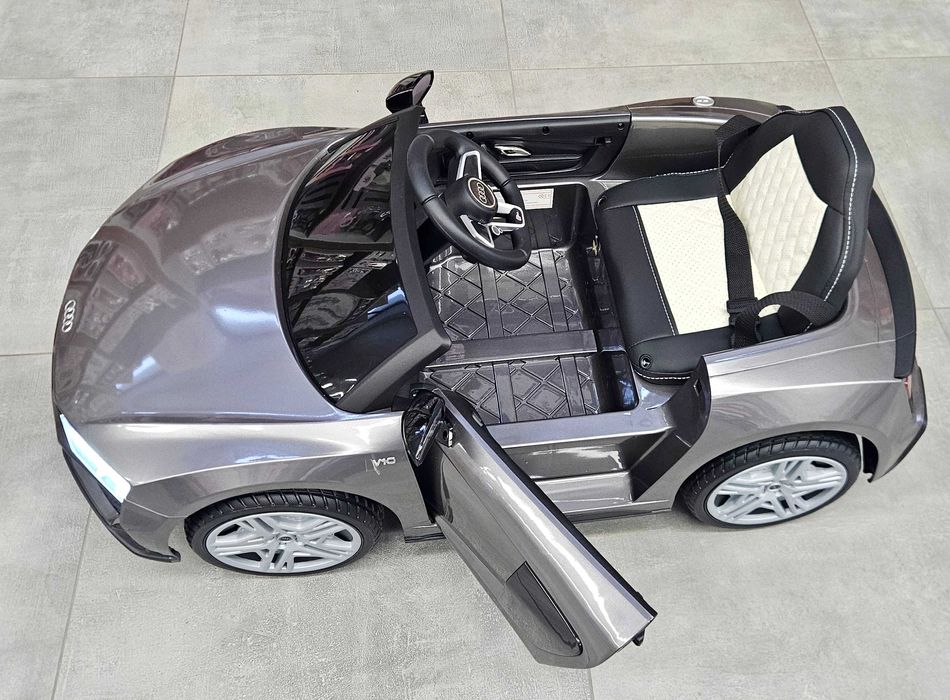 ТОП ЦЕНА!НОВО!Акумулаторна кола Audi R8 SPYDER с 12V батерия,EVA гуми