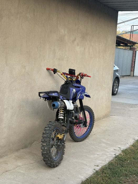 продам пит байк.