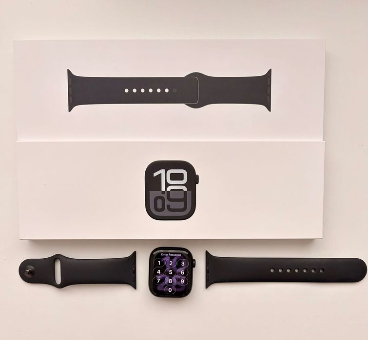 Apple Watch s10 42mm GPS - В гаранция!