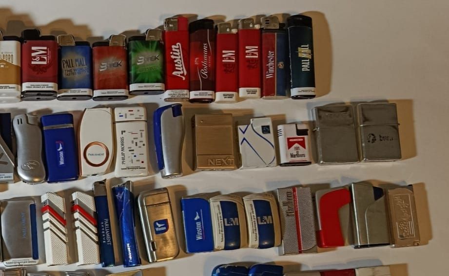 Colectie brichete marci tigari