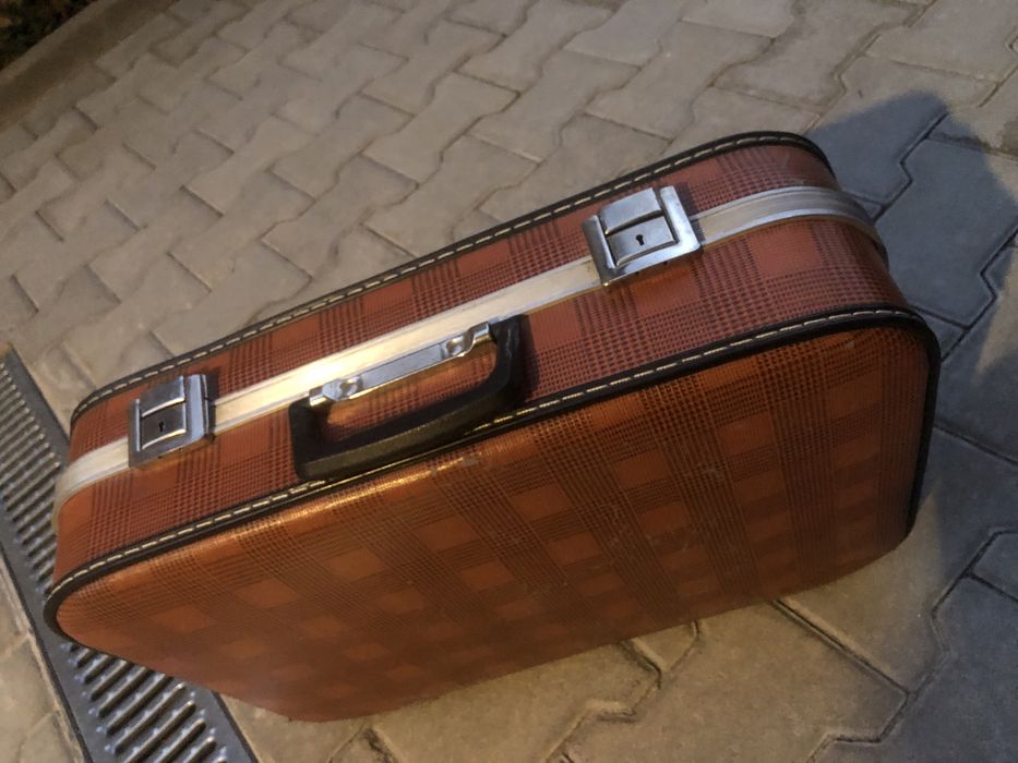 Кожен куфар, оранжев, черен