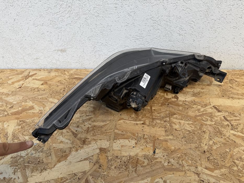 Far stanga Toyota Corolla E210 Sedan Berlina Full LED 2019-2022 Original Europa