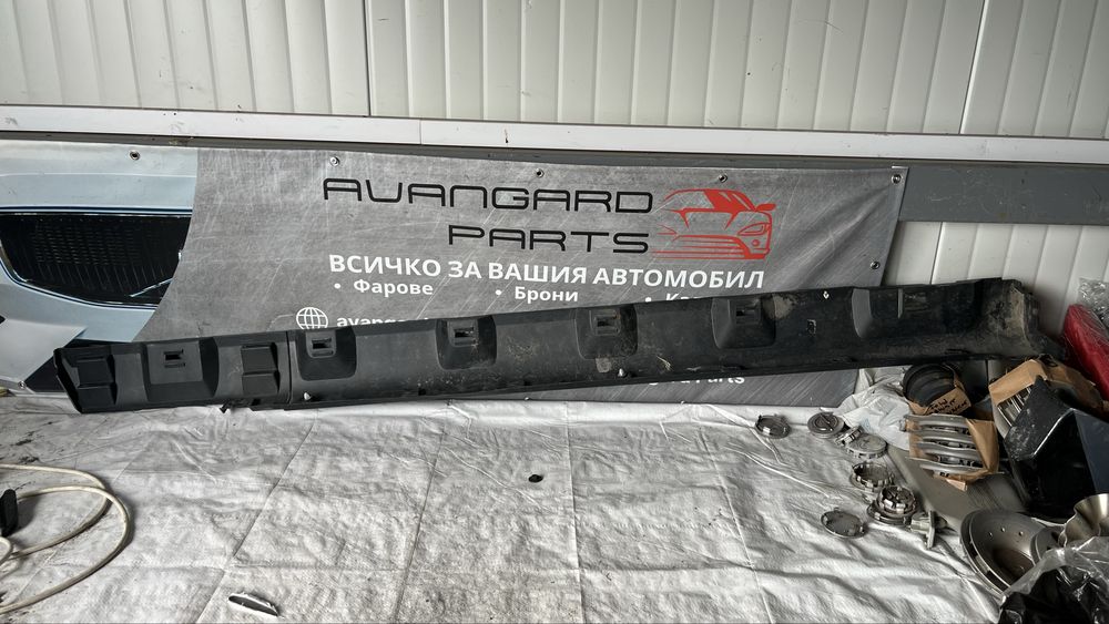 Десен праг Dacia Sandero 2