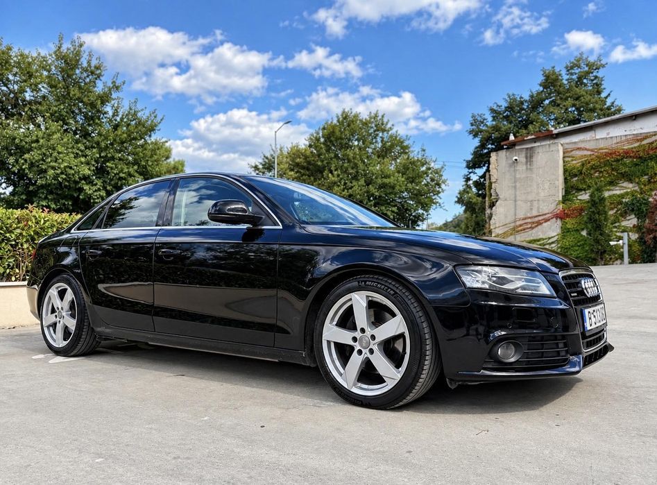 Audi A4 3. 0 TDI V6 Quattro   239 к. с