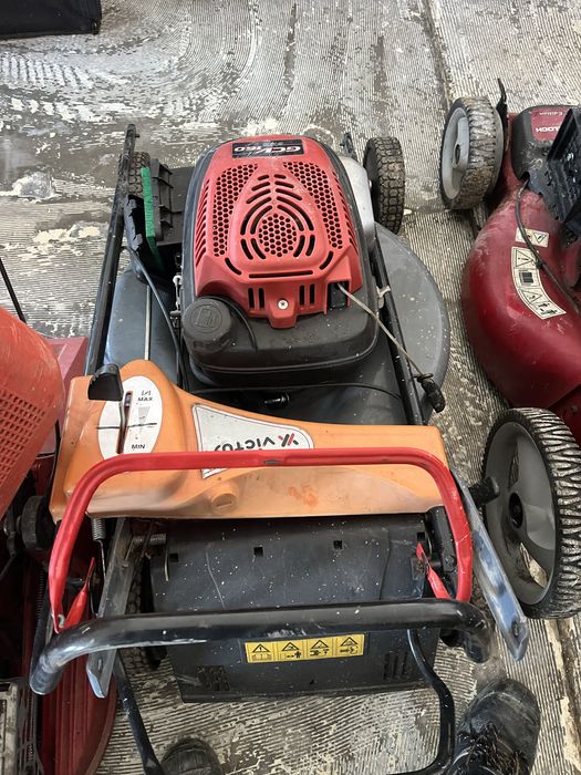 Masina de tuns gazon Honda