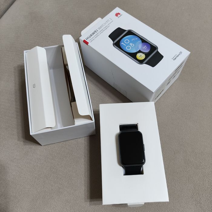 Смарт-часы Huawei Watch Fit 2