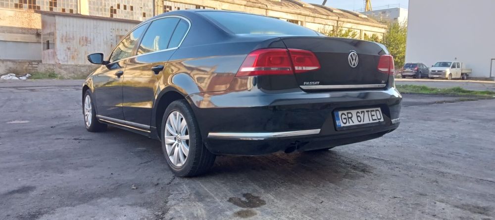 VOLKSWAGEN Passat 2011 — imagine 5