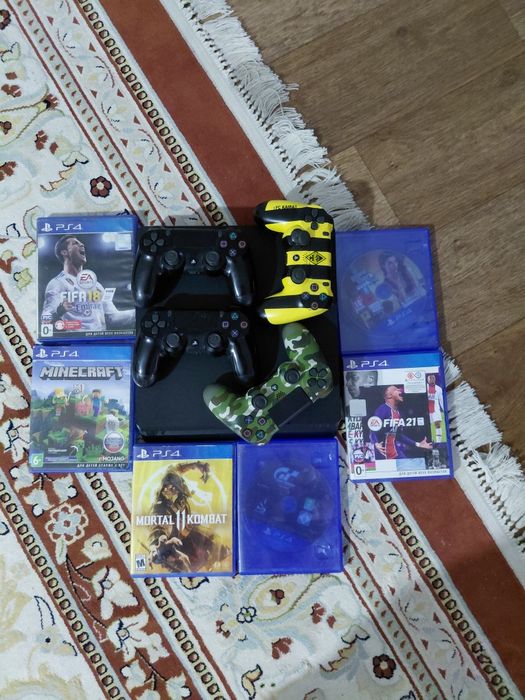 PS4 в нормальном состаяние