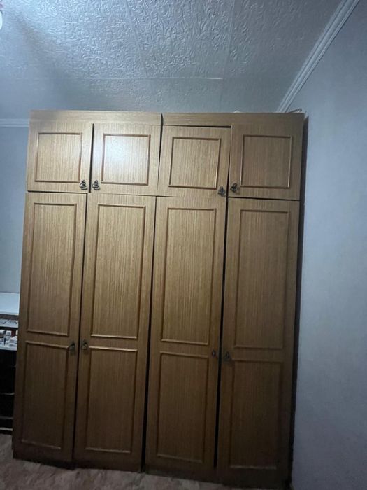 Продам большие шкафы