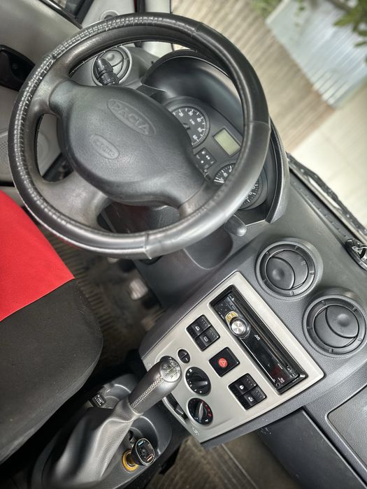 Dacia Logan 1.6 benzină + GPL