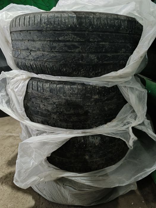 Летние шины 235/55/18
