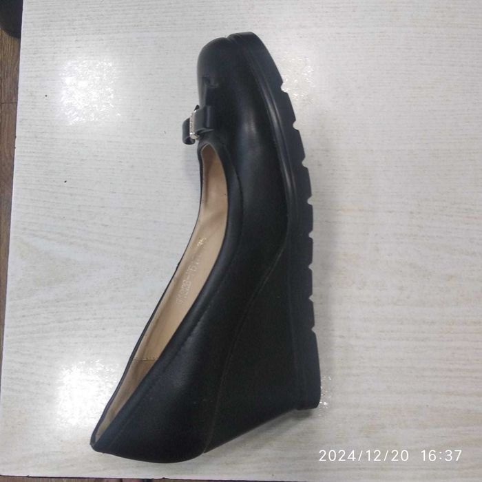 Туфли демисезонные, босоножки