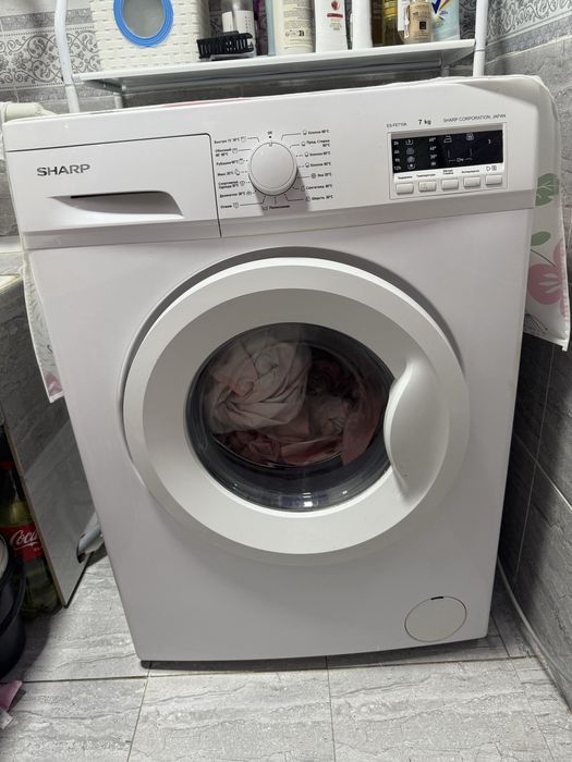 Стиральная машина в хорошем состоянии.