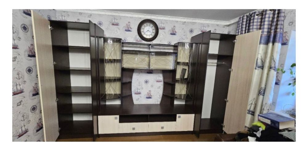 Горка для гостиной