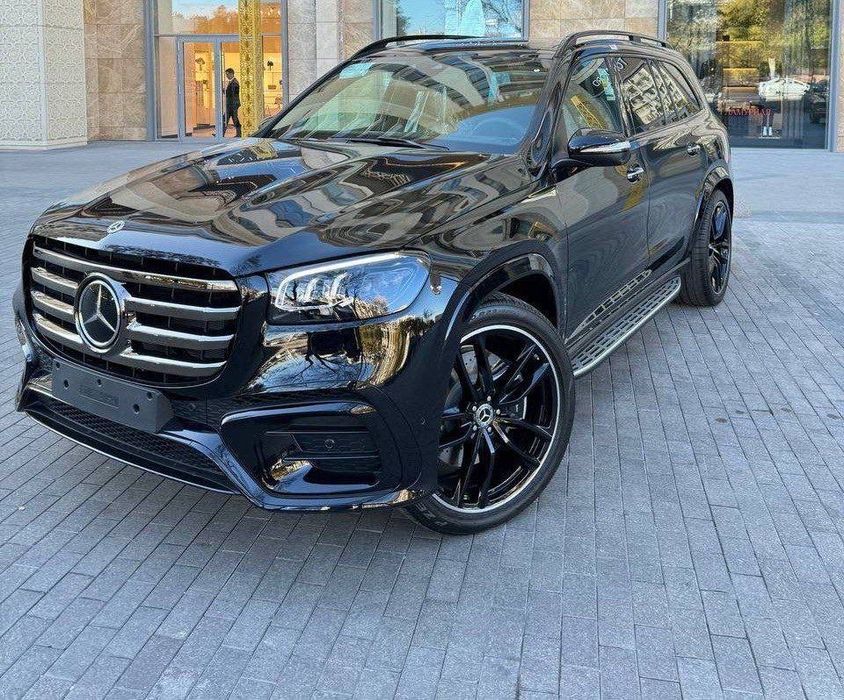 Mercedes-Benz GLS 450 год 2024