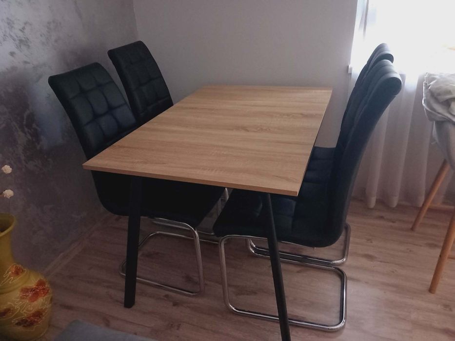 Маса със столове 4броя