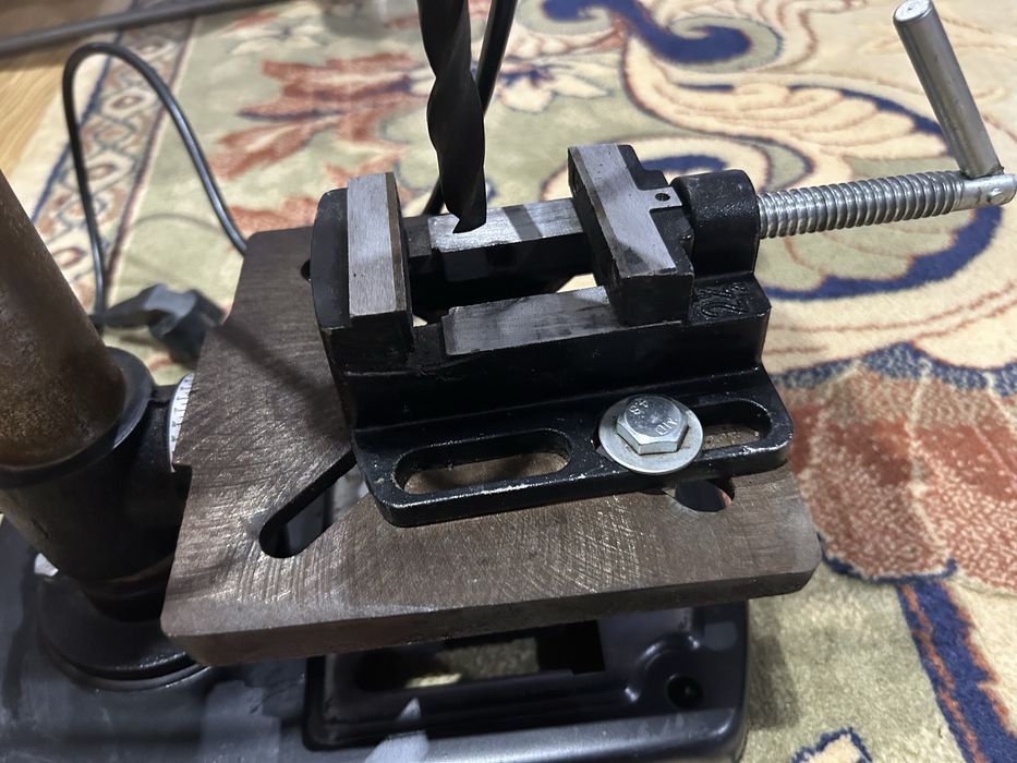 TEH вертикально-сверлильный