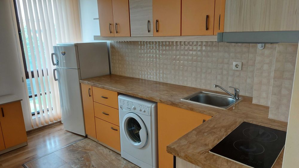 Дава се под наем Едностаен апартамент в Пловдив, Южен - 40 кв.м за 255 € - Снимка #6