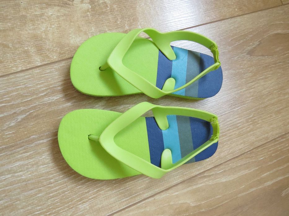 Papuci de plaja pentru copii