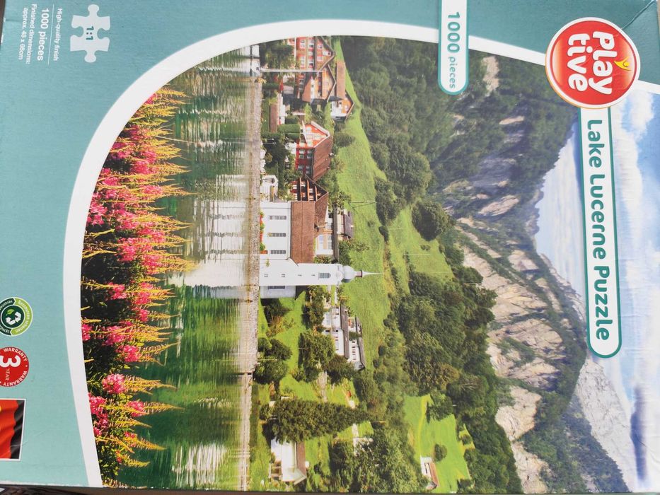 Продавам 5 пъзела по 1000 части