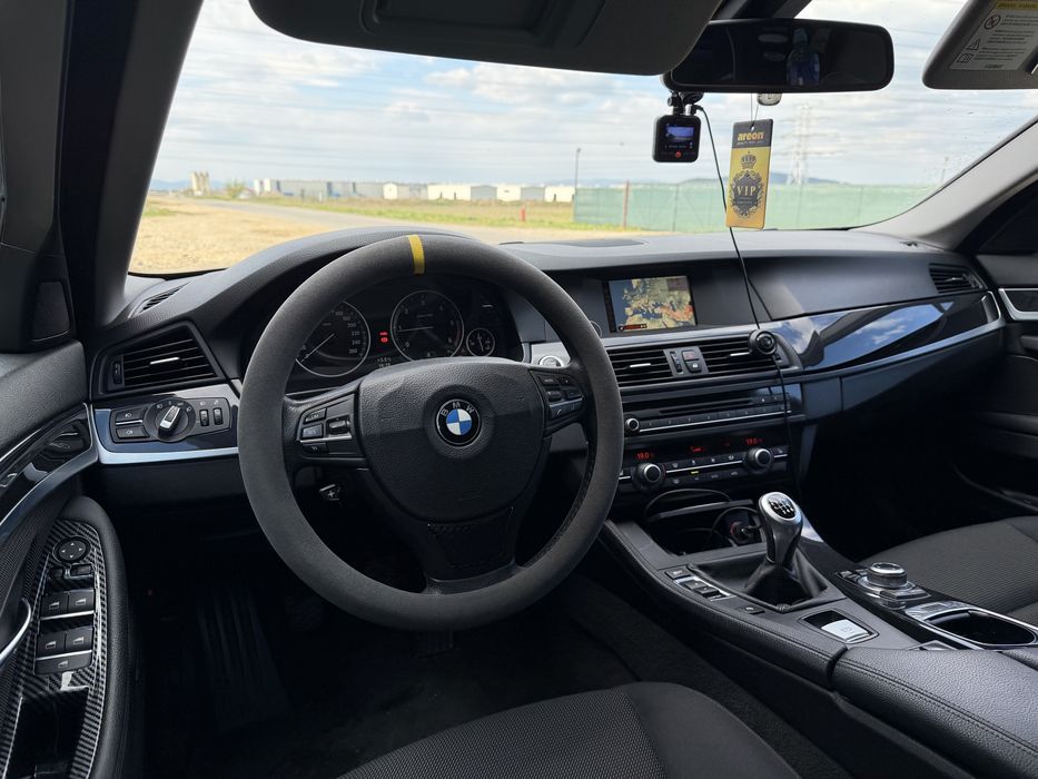 BMW F10 525d 2014 2.0 diesel 218CP, proprietar