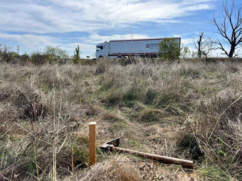 Продава се Парцел в Казанлък - 1600 кв.м за 10 €/кв.м - Снимка #4