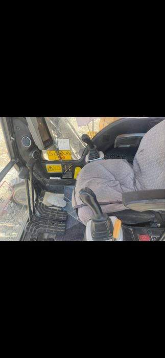 Продам экскаватор Jcb 305 lc