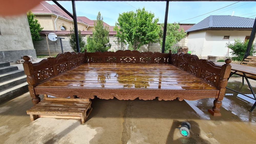 Деревянный тапчан