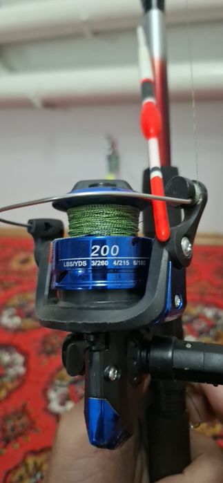 Кармоклар сотилади.