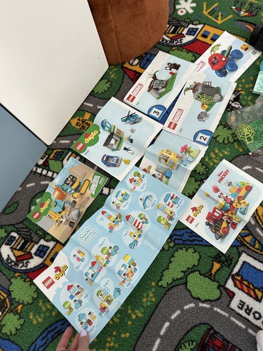 8 Lego Duplo complete, cu instructiuni de asamblare
