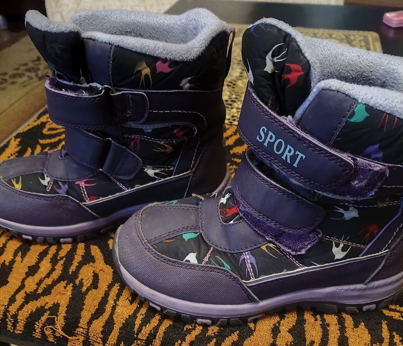 Продам сапожки зимние